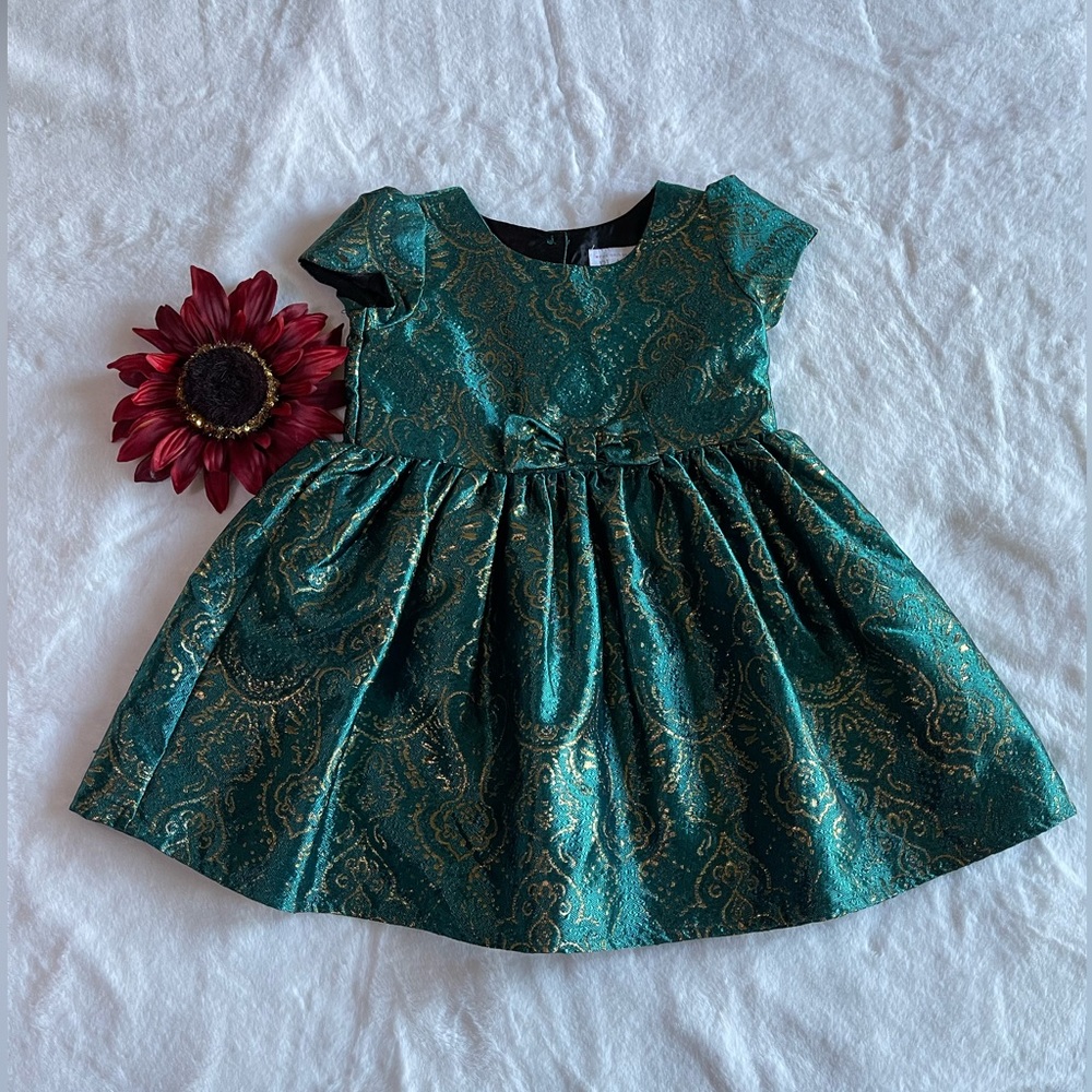 Holiday Dress. Christmas Dress Shop.